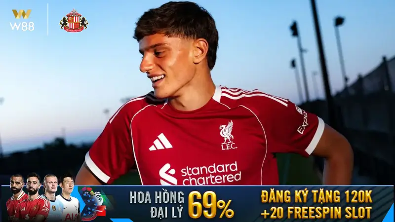 You are currently viewing TÂN BINH CỦA LIVERPOOL LẦN ĐẦU LÊN TUYỂN ITALIA