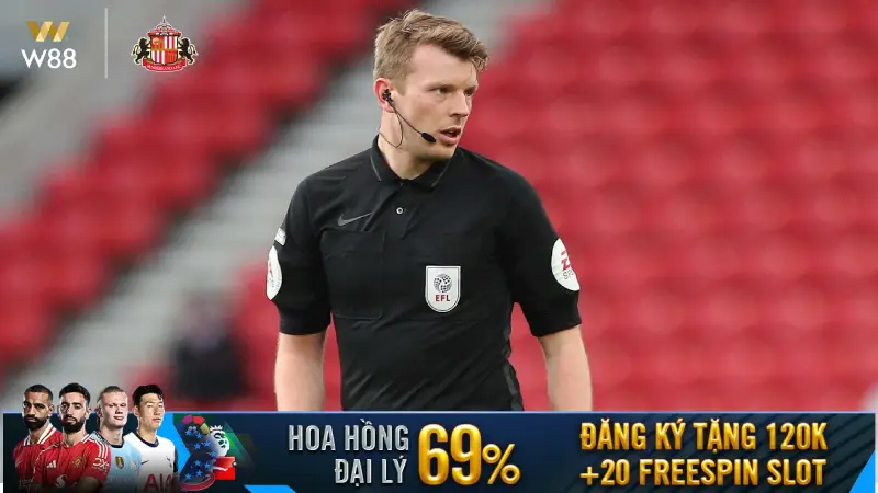 You are currently viewing TRỌNG TÀI CỦA TRẬN ĐẤU SUNDERLAND VS ASTON VILLA LÀ AI?