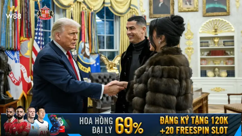 You are currently viewing TỔNG THỐNG MỸ GẶP RONALDO LÀ ‘ANH HÙNG TRỌNG ANH HÙNG’