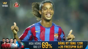 Read more about the article RONALDINHO TỪNG GÂY CHOÁNG VỚI ĐỘ ‘ĂN CHƠI’ Ở MEXICO