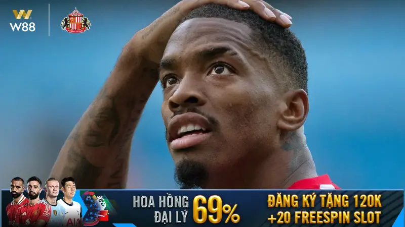 You are currently viewing CỰU SAO PREMIER LEAGUE BỊ CÒNG TAY TRONG QUÁN BAR