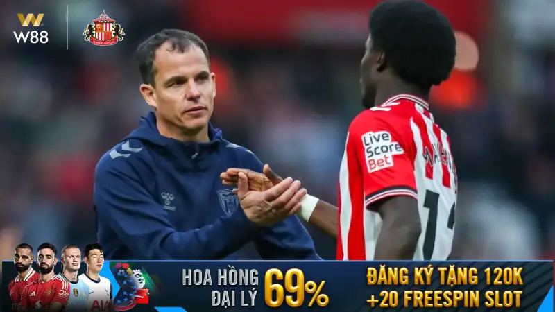 You are currently viewing TRƯỚC GIỜ G, LE BRIS ĐÁNH GIÁ CAO CHIỀU SÂU ĐỘI HÌNH KHI CHẠM TRÁN BRIGHTON