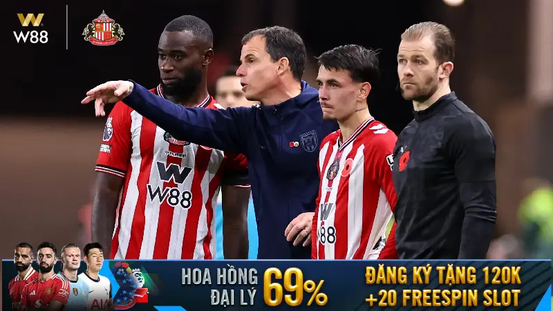 You are currently viewing TRƯỚC GIỜ CHẠM TRÁN LEEDS, LE BRIS KHẲNG ĐỊNH SỰ TIẾN BỘ RÕ RỆT