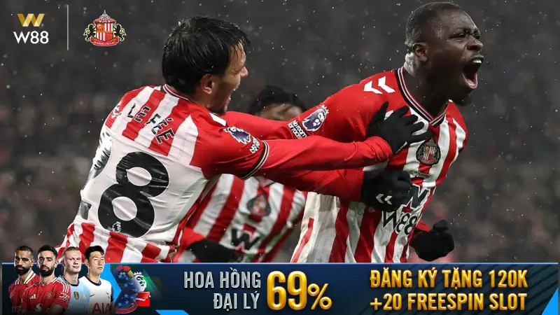 Read more about the article BROBBEY TỎA SÁNG: CA NGỢI CỔ ĐỘNG VIÊN VÀ TINH THẦN BẤT KHUẤT CỦA SUNDERLAND