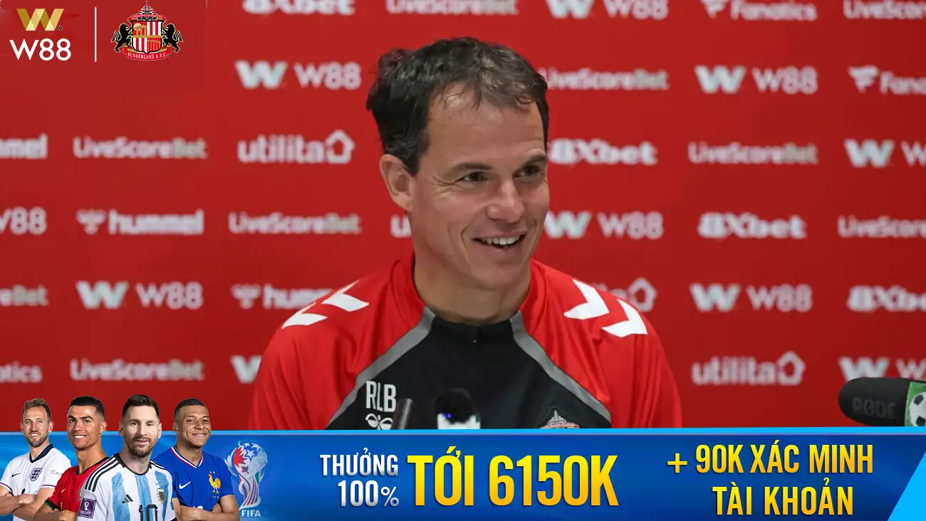 You are currently viewing RÉGIS LE BRIS CHIA SẺ TRƯỚC TRẬN DERBY NẢY LỬA TẠI ST. JAMES’ PARK