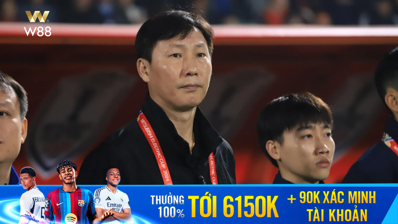 You are currently viewing VÌ SAO HLV KIM SANG SIK VẪN THẬN TRỌNG DÙ ĐÃ “BẮT HỔ” 2-0?